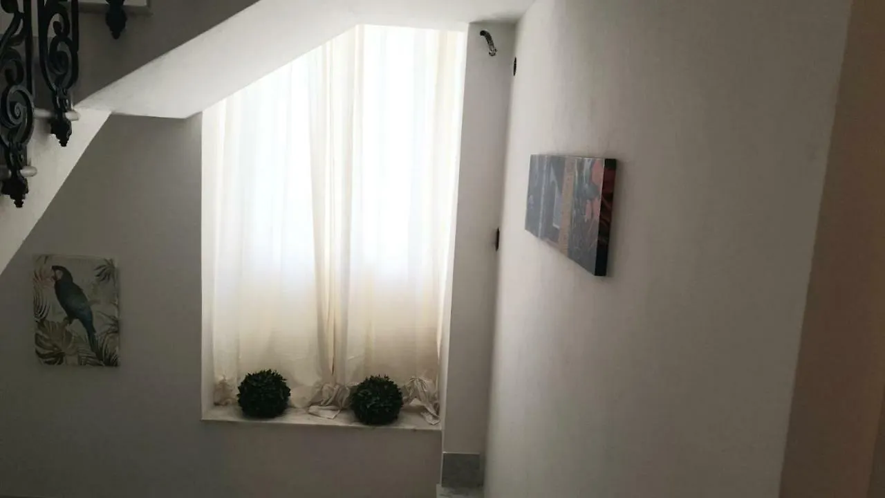 Mia'S Rooms Noto Bed & Breakfast