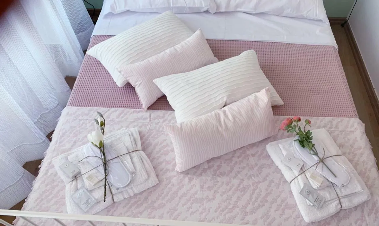 Mia'S Rooms Noto Bed & Breakfast