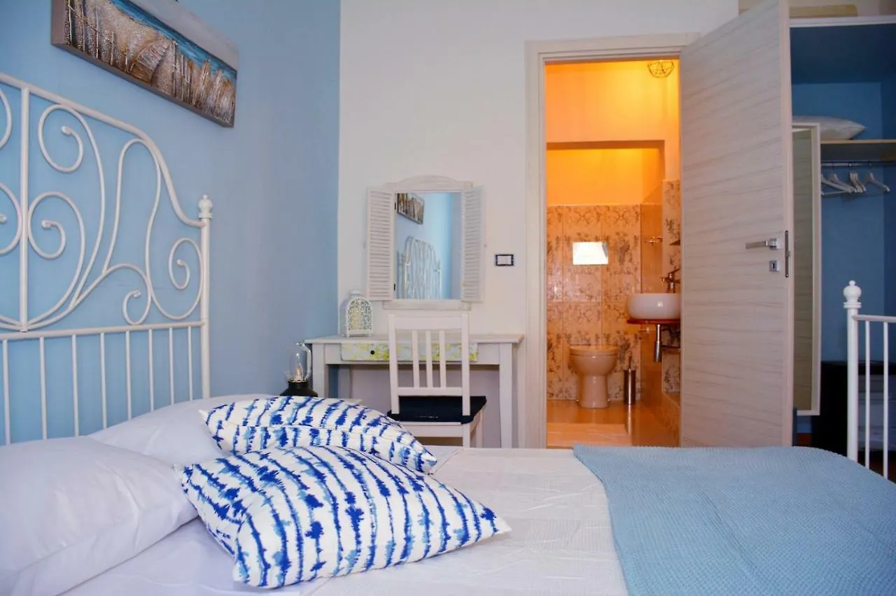 Mia'S Rooms Noto Bed & Breakfast